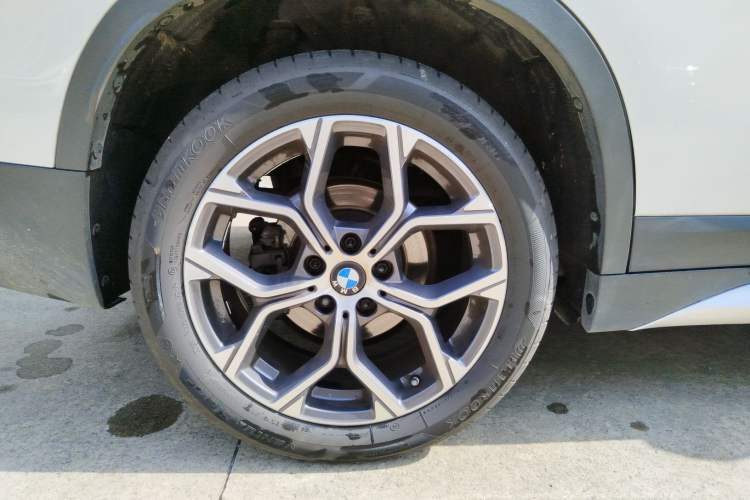 Used BMW X1 2021 Restyled sDrive20Li Premium Edition Exterior 4