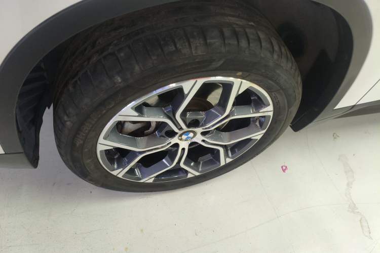 Used BMW X1 2021 sDrive25Li Leading Model Exterior 4