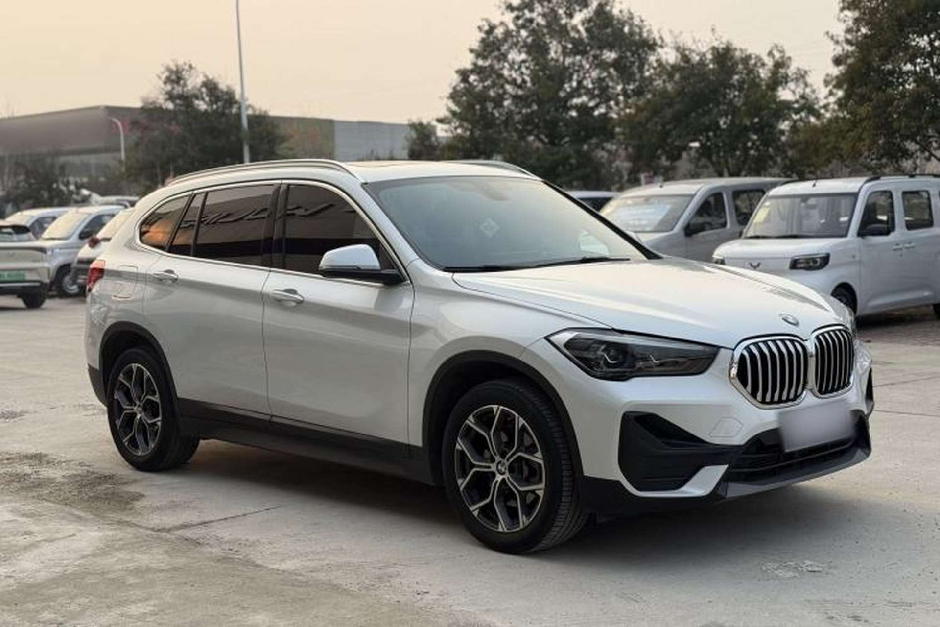Used BMW X1 2021 sDrive25Li Leading Model Exterior 4