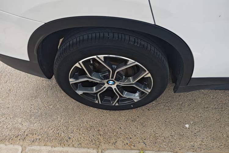 Used BMW X1 2021 Restyled sDrive25Li Leading Edition Exterior 5