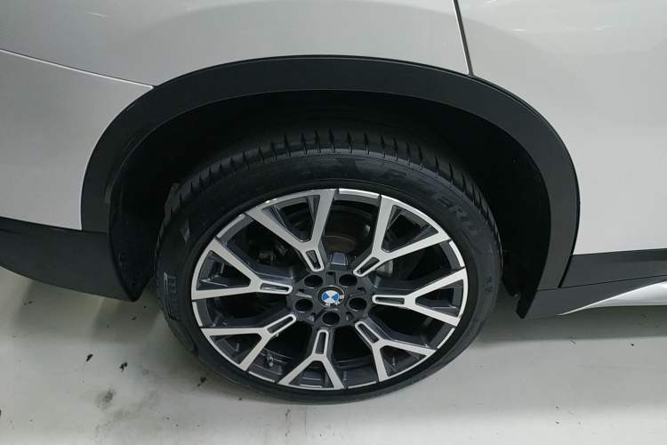 Used BMW X1 2021 xDrive25Li Luxury Model Exterior 6