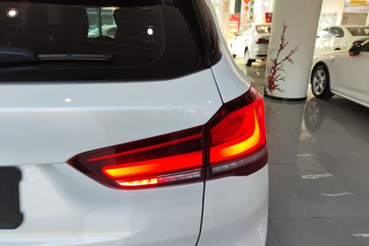Used BMW X1 2021 sDrive20Li Fashion Model Exterior 6