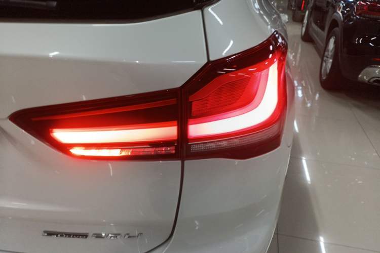 Used BMW X1 2021 sDrive20Li Fashion Model Exterior 6
