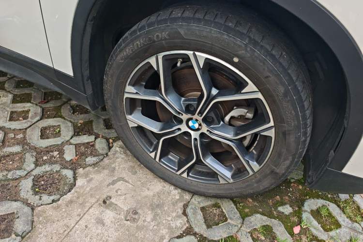 Used BMW X1 2021 sDrive25Li Leading Model Exterior 7