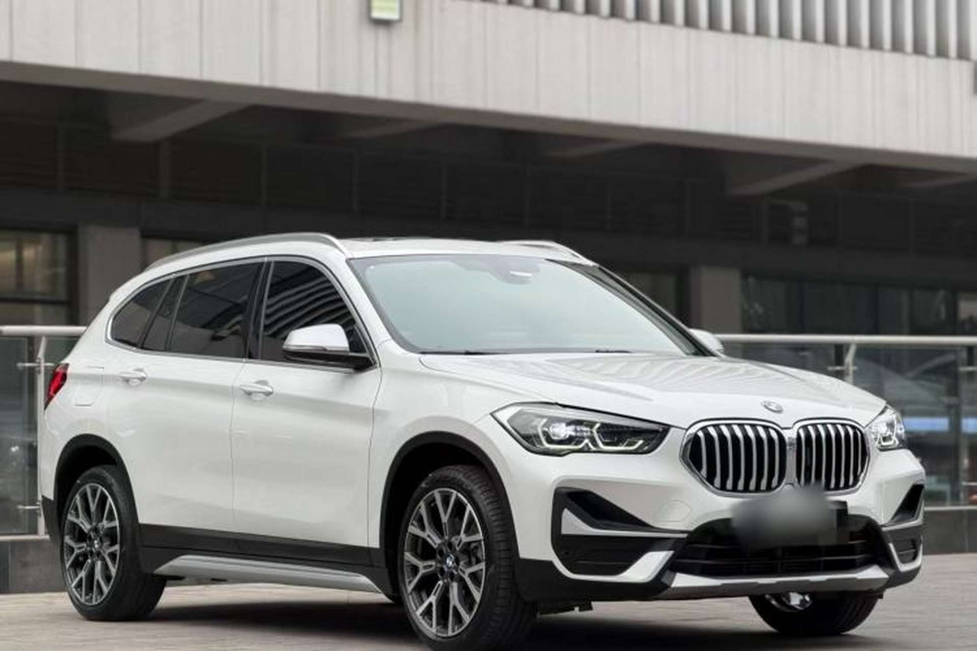 Used BMW X1 2021 xDrive25Li Luxury Model Exterior 8