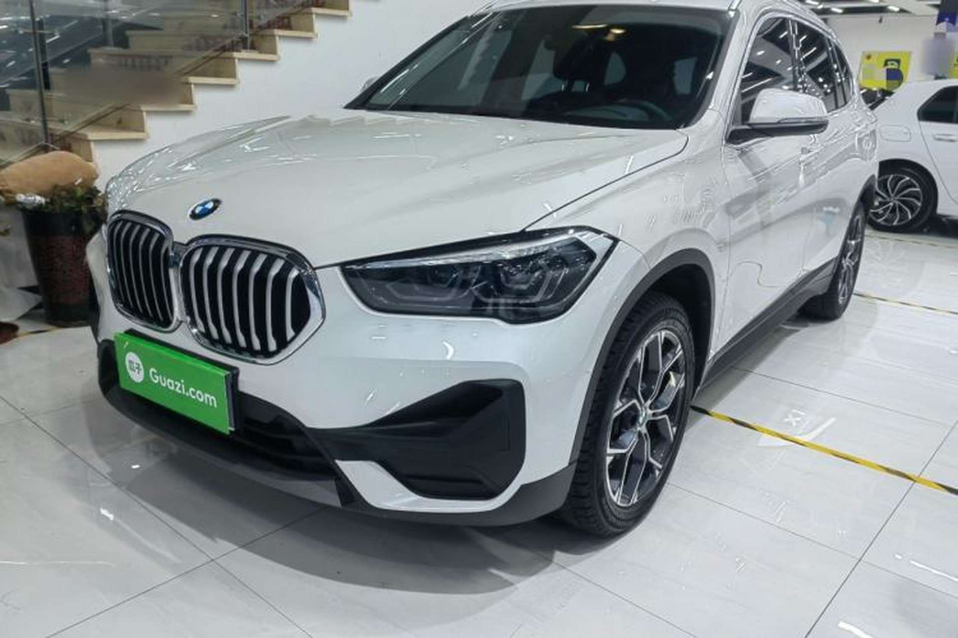 Used BMW X1 2021 Restyled sDrive25Li Leading Edition Front Left 45 Deg