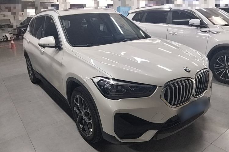 Used BMW X1 2021 Restyled sDrive25Li Leading Edition Front Right 45 Deg