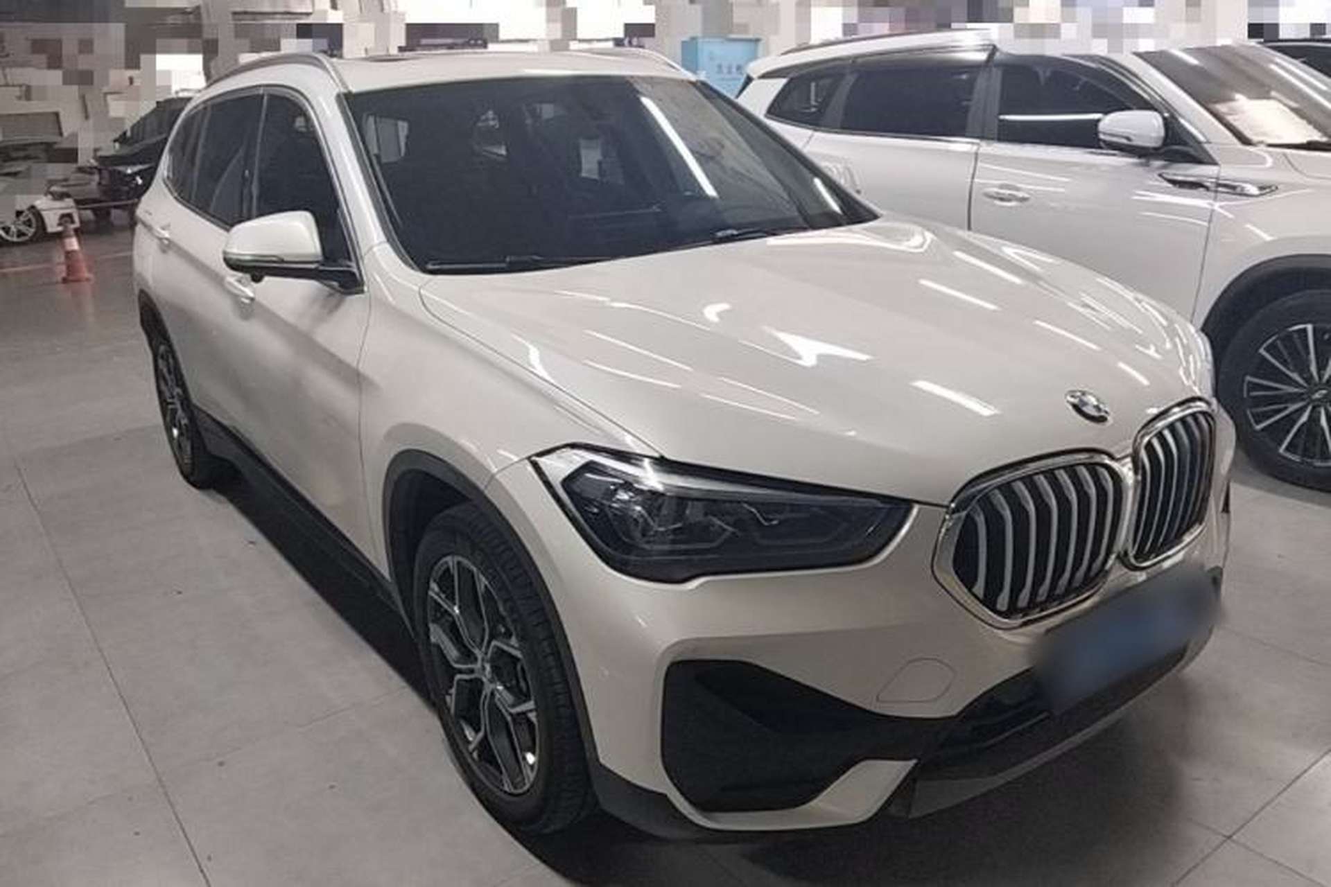 Used BMW X1 2021 Restyled sDrive25Li Leading Edition Front Right 45 Deg
