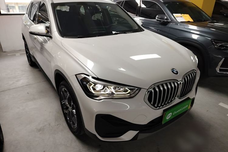 Used BMW X1 2021 sDrive25Li Leading Model Front Right 45 Deg