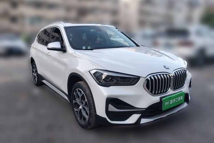 Used BMW X1 2021 Restyled sDrive20Li Premium Edition Front Right 45 Deg
