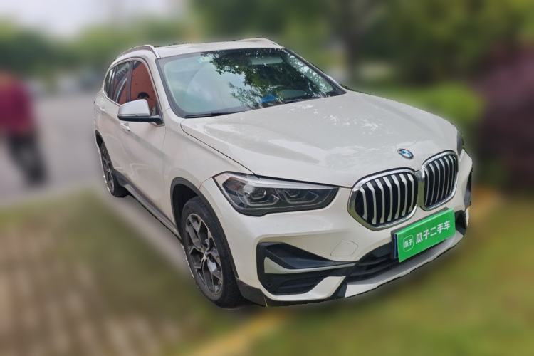 Used BMW X1 2021 sDrive20Li Premium Edition Front Right 45 Deg