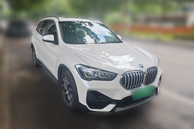 Used BMW X1 2021 sDrive25Li Leading Model Front Right 45 Deg