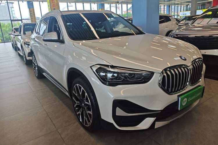 Used BMW X1 2021 Revised xDrive25Li Premium Edition Front Right 45 Deg