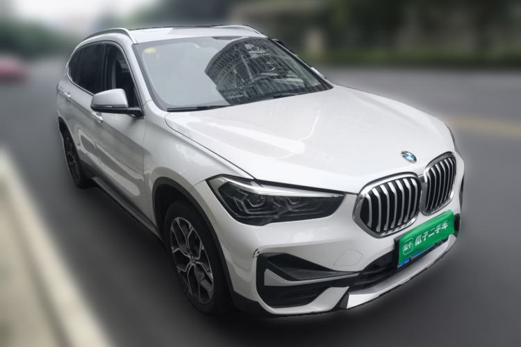 Used BMW X1 2021 sDrive20Li Premium Edition Front Right 45 Deg