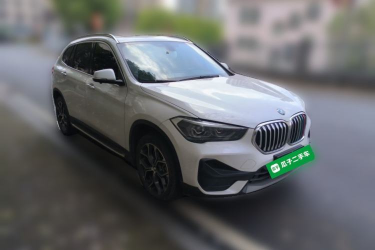 Used BMW X1 2021 sDrive25Li Leading Model Front Right 45 Deg