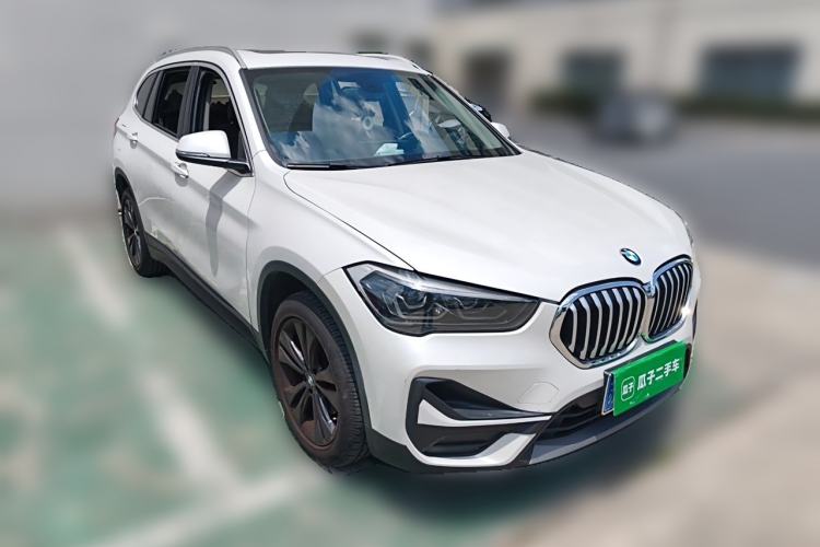 Used BMW X1 2021 sDrive20Li Fashion Model Front Right 45 Deg