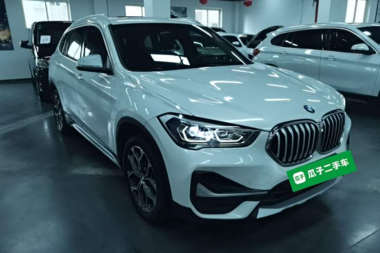 Used BMW X1 2021 sDrive20Li Premium Edition Front Right 45 Deg