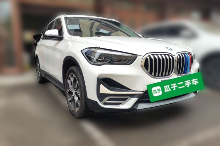 Used BMW X1 2021 Restyled sDrive25Li Leading Edition Front Right 45 Deg