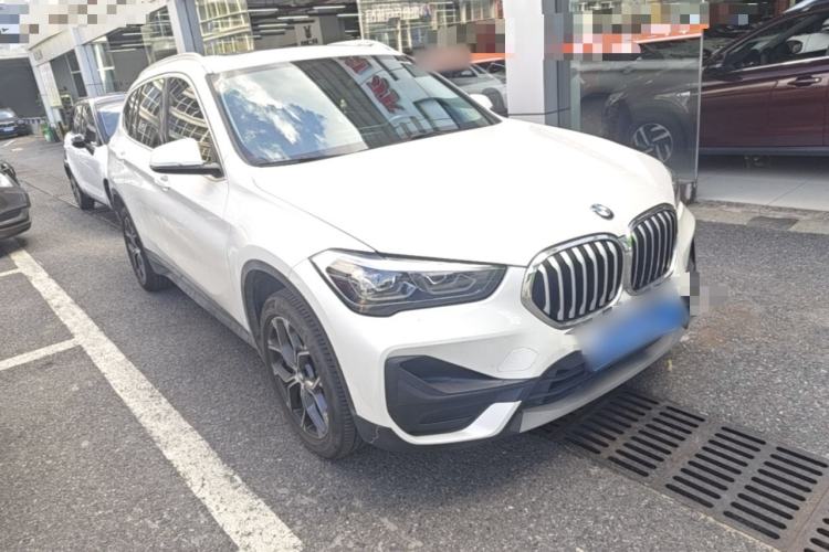 Used BMW X1 2021 sDrive25Li Leading Model Front Right 45 Deg
