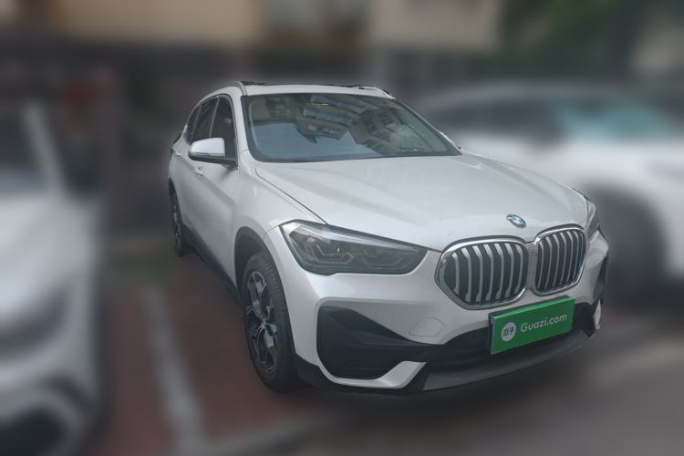 Used BMW X1 2021 sDrive25Li Leading Model Front Right 45 Deg