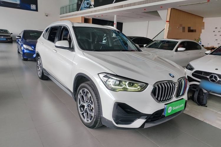 Used BMW X1 2021 sDrive25Li Leading Model Front Right 45 Deg