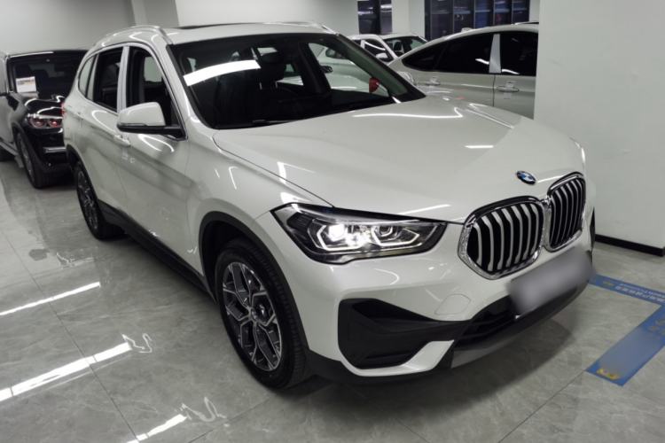 Used BMW X1 2021 sDrive25Li Leading Model Front Right 45 Deg