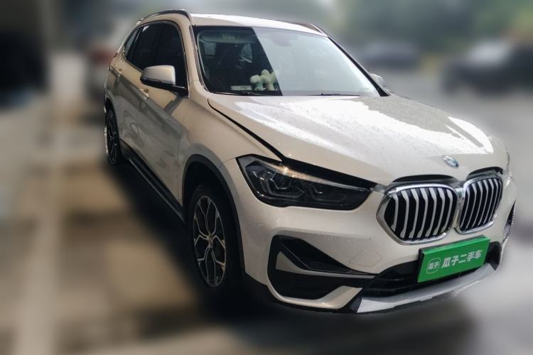 Used BMW X1 2021 sDrive20Li Premium Edition Front Right 45 Deg