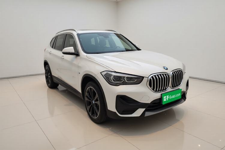 Used BMW X1 2021 sDrive20Li Fashion Model Front Right 45 Deg