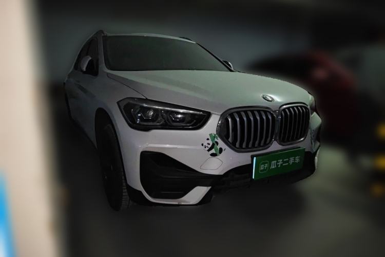 Used BMW X1 2021 sDrive20Li Fashion Model Front Right 45 Deg