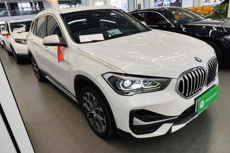 Used BMW X1 2021 sDrive20Li Premium Edition Front Right 45 Deg