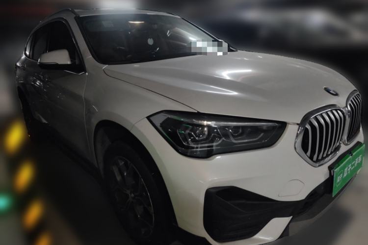 Used BMW X1 2021 sDrive25Li Leading Model Front Right 45 Deg