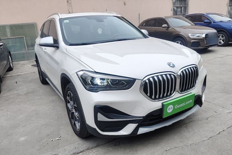 Used BMW X1 2021 Restyled sDrive20Li Premium Edition Front Right 45 Deg