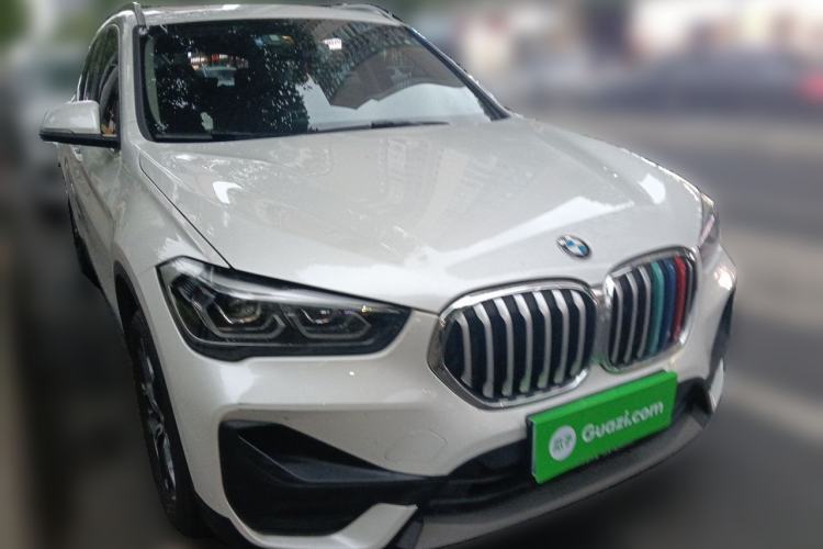 Used BMW X1 2021 sDrive25Li Leading Model Front Right 45 Deg