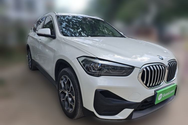 Used BMW X1 2021 Restyled sDrive25Li Leading Edition Front Right 45 Deg