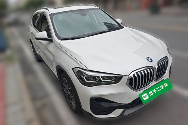 Used BMW X1 2021 Restyled sDrive25Li Leading Edition Front Right 45 Deg