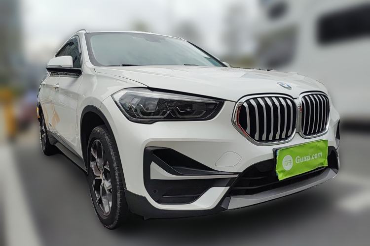 Used BMW X1 2021 sDrive25Li Leading Model Front Right 45 Deg