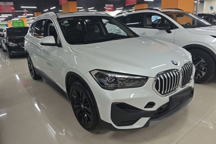 Used BMW X1 2021 sDrive20Li Fashion Model Front Right 45 Deg