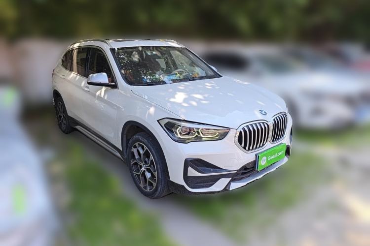 Used BMW X1 2021 Restyled sDrive20Li Fashion Version Front Right 45 Deg