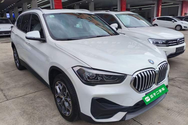 Used BMW X1 2021 sDrive25Li Leading Model Front Right 45 Deg