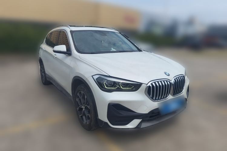 Used BMW X1 2021 sDrive25Li Leading Model Front Right 45 Deg