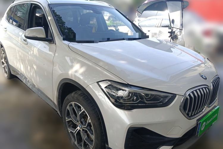Used BMW X1 2021 sDrive25Li Leading Model Front Right 45 Deg