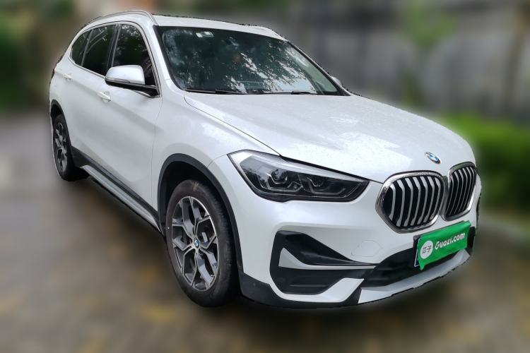 Used BMW X1 2021 sDrive20Li Premium Edition Front Right 45 Deg