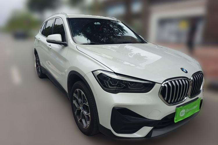Used BMW X1 2021 sDrive25Li Leading Model Front Right 45 Deg