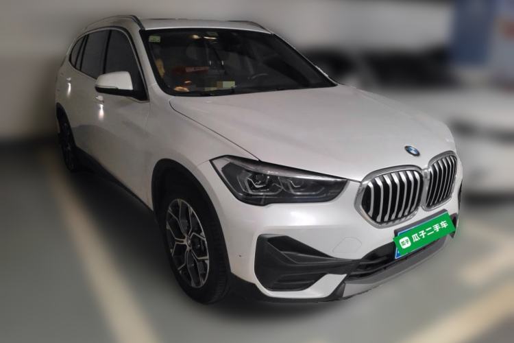 Used BMW X1 2021 sDrive25Li Leading Model Front Right 45 Deg