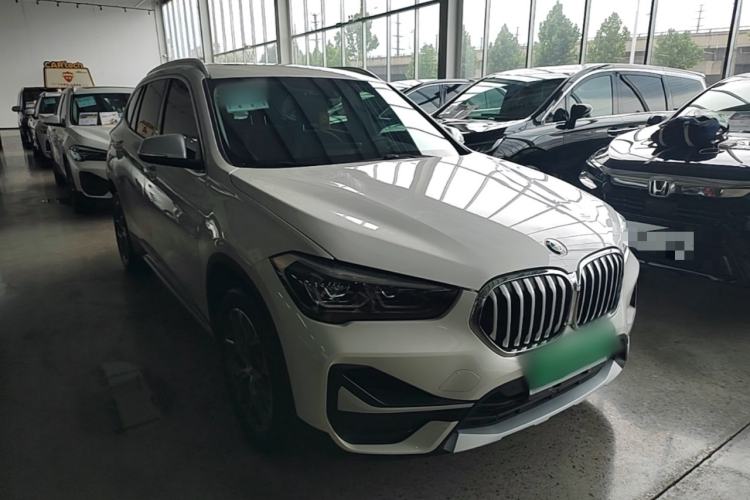 Used BMW X1 2021 Restyled sDrive20Li Premium Edition Front Right 45 Deg