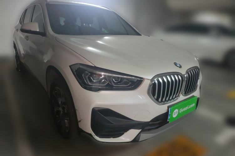Used BMW X1 2021 sDrive25Li Leading Model Front Right 45 Deg