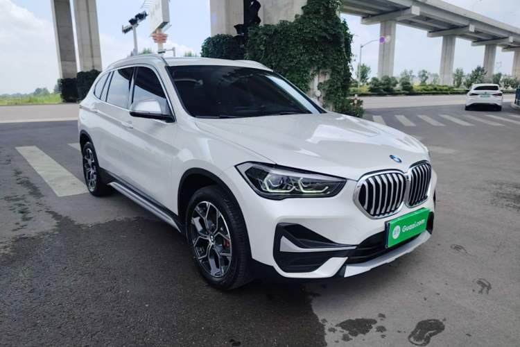 Used BMW X1 2021 sDrive20Li Premium Edition Front Right 45 Deg