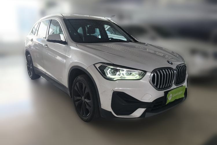 Used BMW X1 2021 Restyled sDrive20Li Fashion Version Front Right 45 Deg