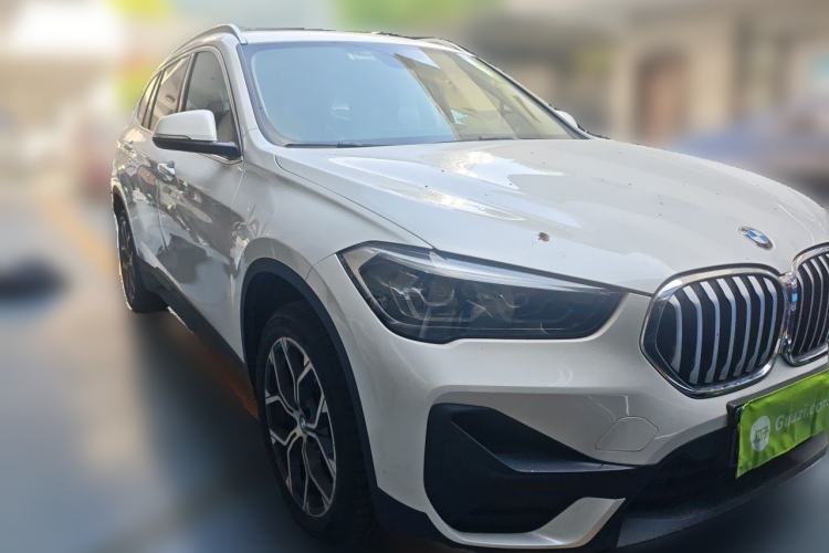 Used BMW X1 2021 Restyled sDrive25Li Leading Edition Front Right 45 Deg