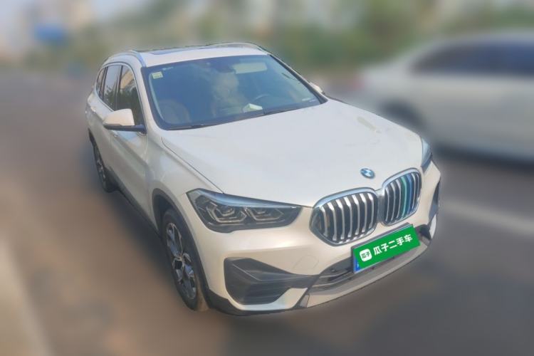 Used BMW X1 2021 sDrive25Li Leading Model Front Right 45 Deg